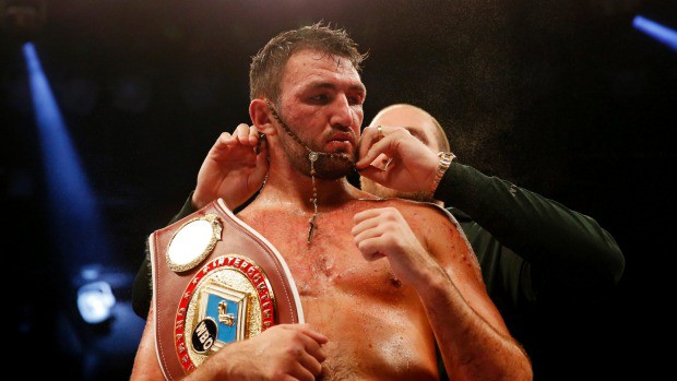 Đại diện tiếp theo của nhà Fury tranh đai WBO Heavyweight