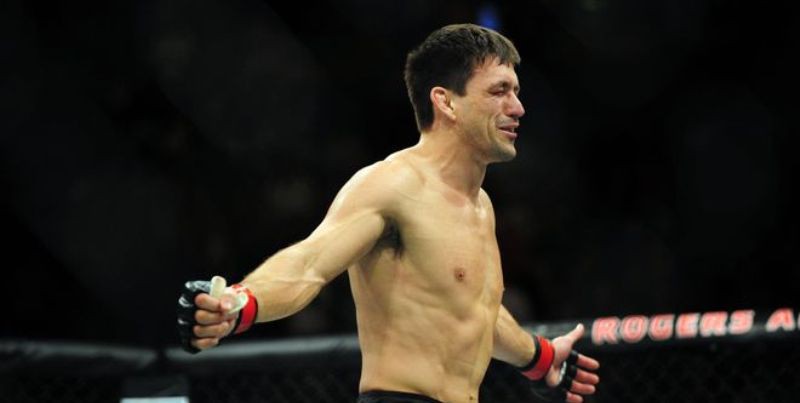 Demian Maia muốn "nhảy cóc" qua Stephen Thompson để tranh đai