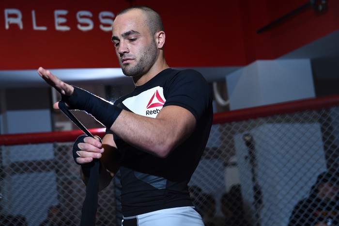 Eddie Alvarez: Khabib chỉ biết chọn kẻ yếu để tránh tôi ra!