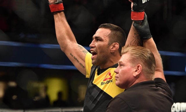 Fabricio Werdum nhận lời đấu với bất cứ ai tại UFC 207