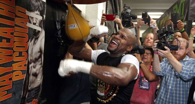 Mayweather tập luyện thế nào trước ngày thượng đài với McGregor?