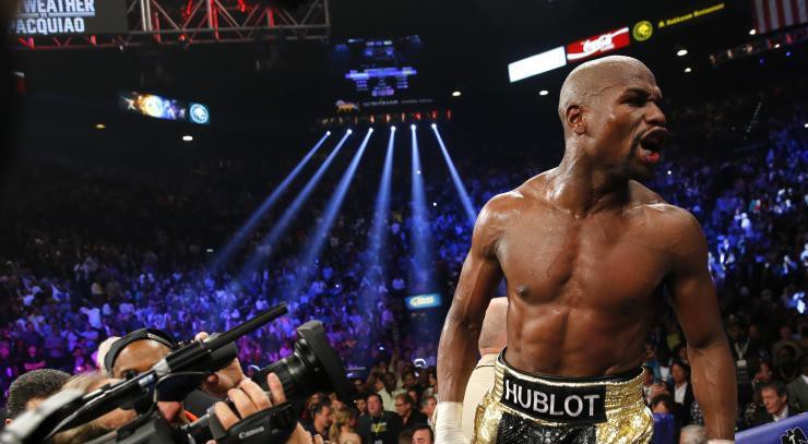 Floyd Mayweather: Tôi già rồi, tốt nhất là đánh với McGregor