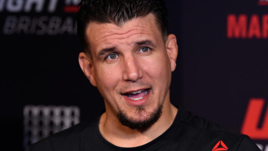 Frank Mir dính doping: “Tại… thịt kangaroo”?