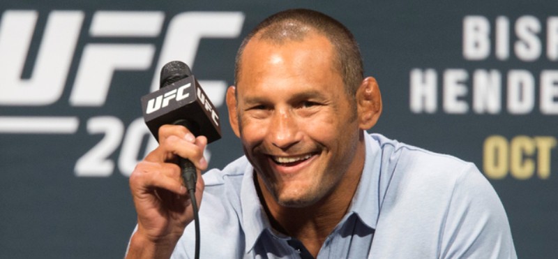 Hendo sẽ kết thúc sự nghiệp MMA bằng một cú "H-bomb"?