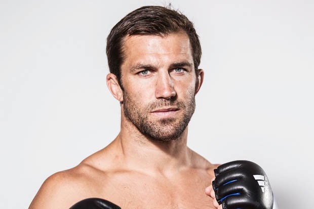 Luke Rockhold thay Gastelum đối đầu huyền thoại Anderson Silva?