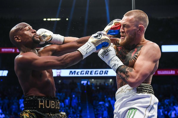 Mayweather hạ K.O McGregor: Trận cân não của những con cáo
