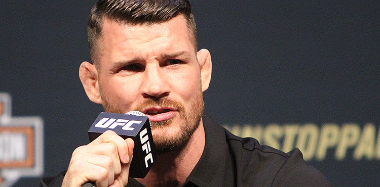Michael Bisping: Whittaker xứng tranh đai hơn gã gian lận Romero