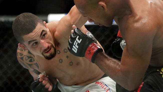 Middleweight: Romero-Whittaker đối đầu, Bisping nghỉ đến cuối năm