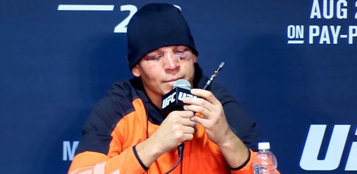 Nate Diaz sẽ không bị NAC phạt vì hút cần sau họp báo UFC 202