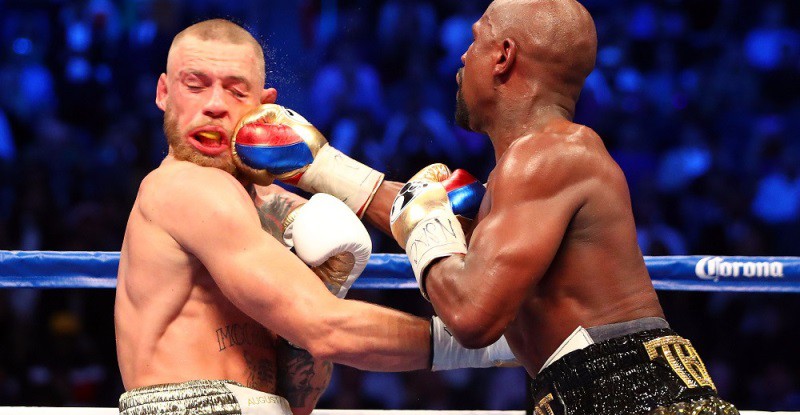 Trọng tài mắc lỗi khi dừng trận Mayweather - McGregor ở hiệp 10?