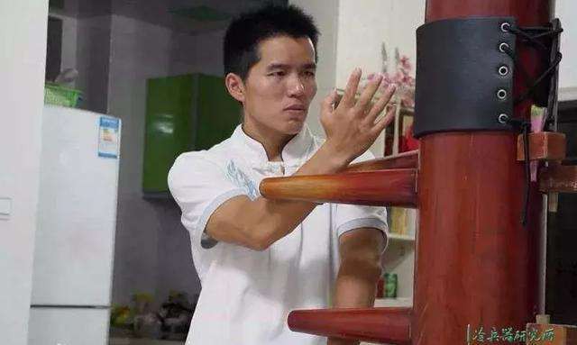 Sư phụ Đinh Hạo chấp nhận đấu Từ Hiểu Đông với 3 điều kiện