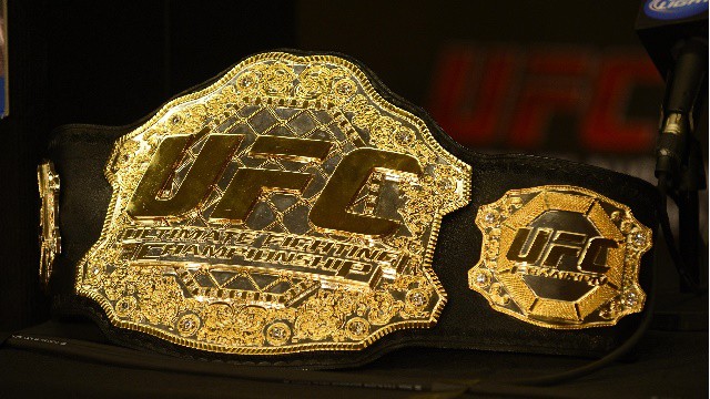 Top 15 Striker mọi thời đại của UFC (Phần 1)