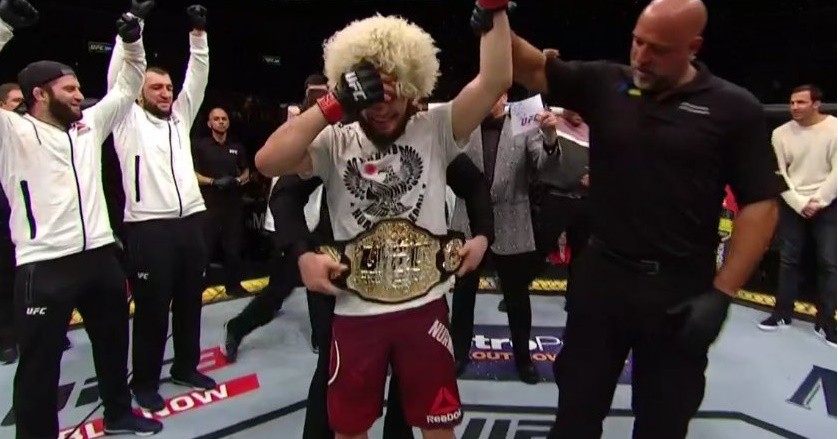 Khabib Nurmagomedov trở thành tân vương hạng Lightweight UFC