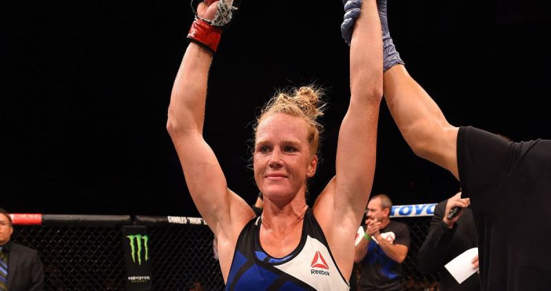 UFC tổ chức hạng Featherweight nữ, Holly Holm sẵn sàng tranh đai