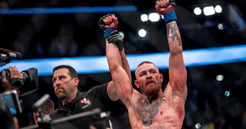 McGregor sẽ tự nguyện bỏ đai nếu chiến thắng ở UFC 205