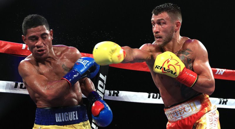 Vasyl Lomachenko thắng TKO dễ dàng trong hiệp 7