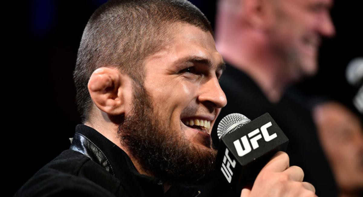 Võ sỹ với đôi tai "súp lơ" và cái giá của những trận chiến MMA