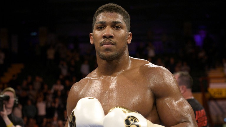 Wladimir Klitschko chấn thương, ai sẽ đấu với Anthony Joshua?