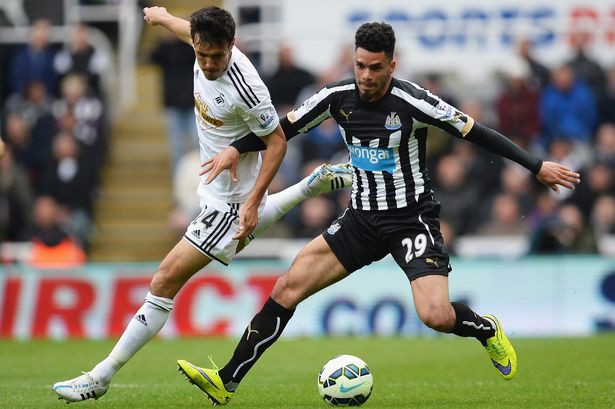 21h00 (16/04), Newcastle - Swansea: Canh bạc tất tay