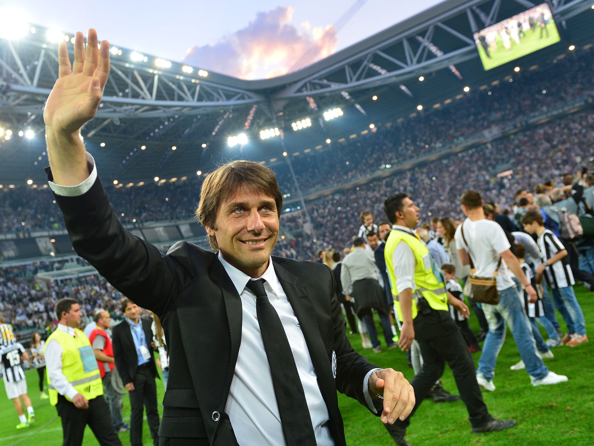 Bản tin tối 05/04: Chelsea cấp 90 triệu bảng cho Conte mua sắm