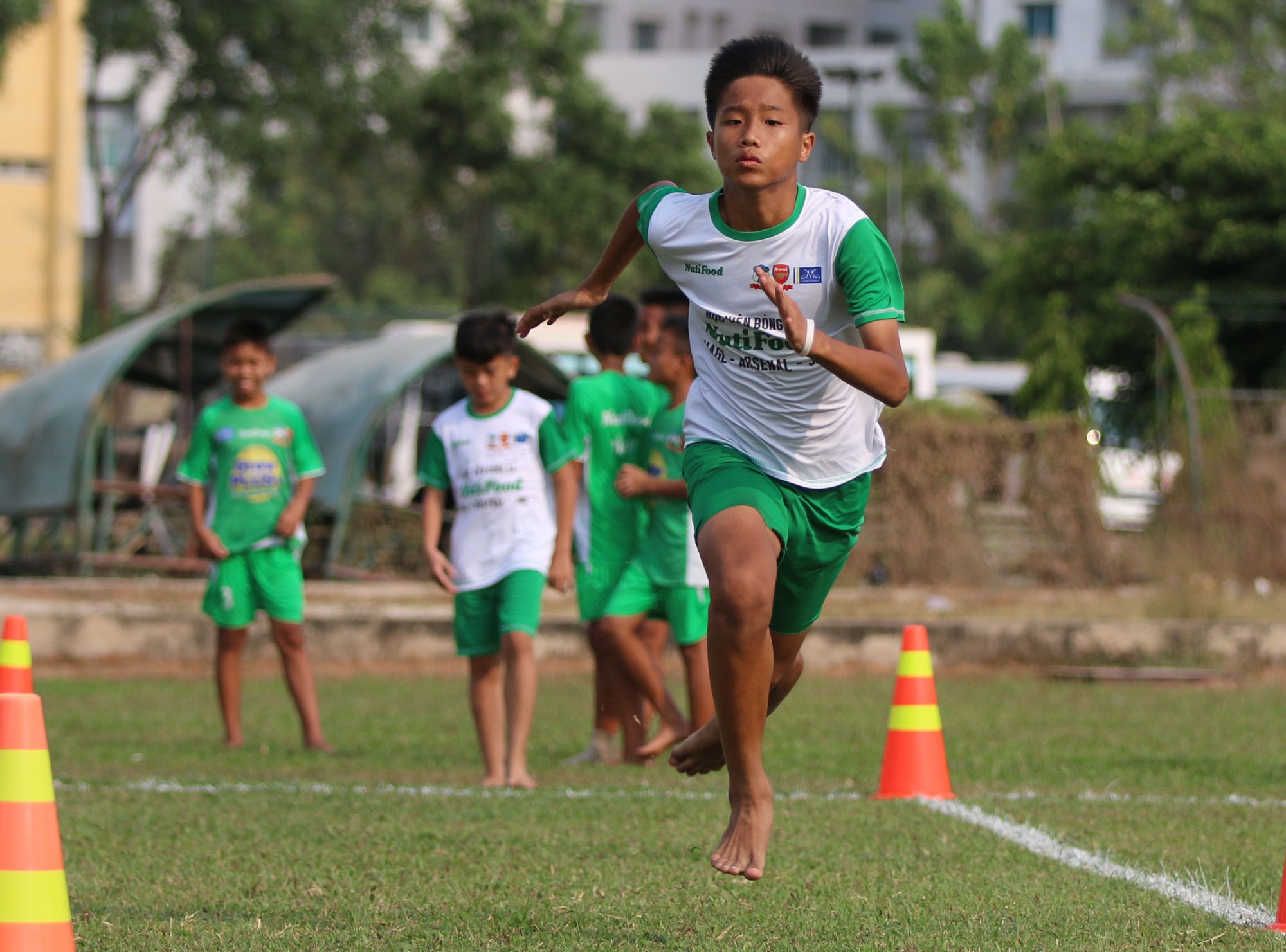 Hành trang cho giấc mơ từ sân chơi U.13 học đường