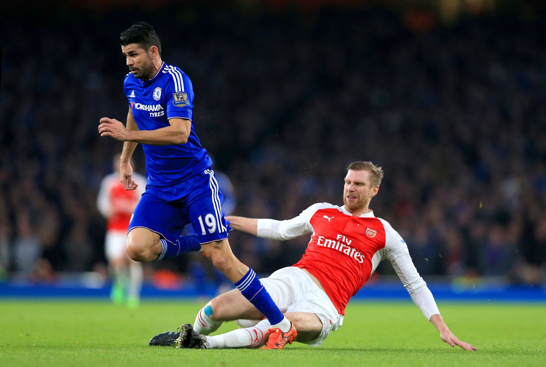"Choáng" với thành tích kém cỏi của Arseanal trước Chelsea