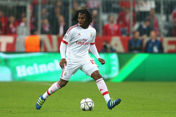 Chủ tịch Benfica sang Anh chốt vụ Renato Sanches với Man Utd