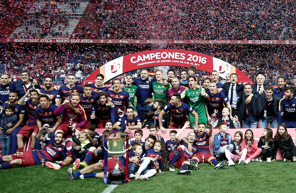 CK Cúp nhà Vua, Barca 2-0 Sevilla: Messi tỏa sáng, Barca lên ngôi vô địch