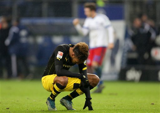 Công tồi thủ tệ, Dortmund thua bạc nhược trước Hamburg
