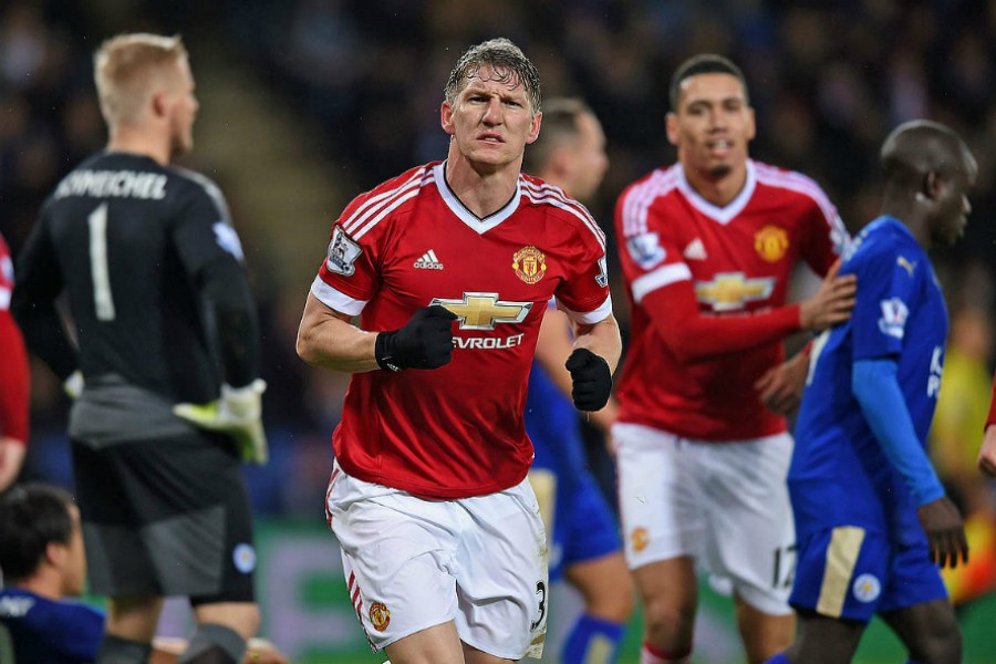 Tuy nhi&ecirc;n, b&agrave;n thắng của Jamie Vardy đ&atilde; kh&ocirc;ng thể gi&uacute;p Leicester gi&agrave;nh chiến thắng, khi Bastian Schweinsteiger đ&atilde; gỡ lại 1 điểm cho Man Utd