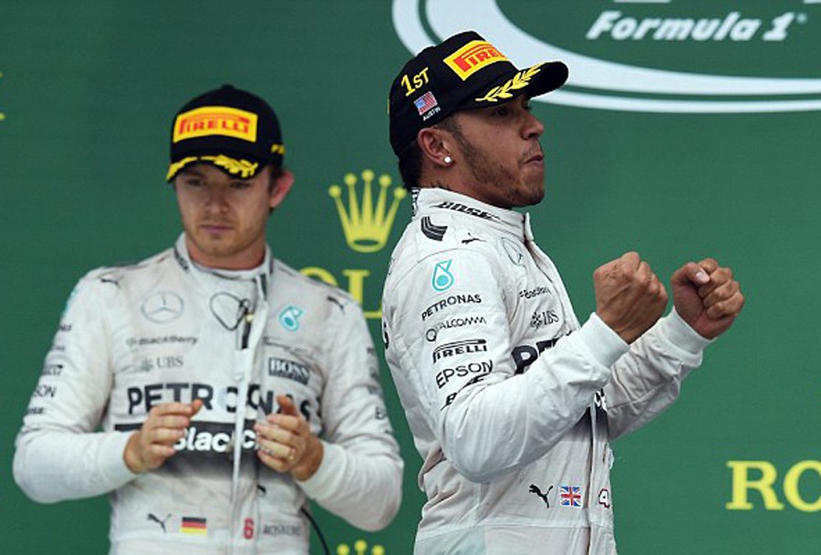 Nico Rosberg bất m&atilde;n ra mặt khi Lewis Hamilton về nhất tại US Grand Prix v&agrave; l&ecirc;n ng&ocirc;i v&ocirc; địch m&ugrave;a giải F1 2015