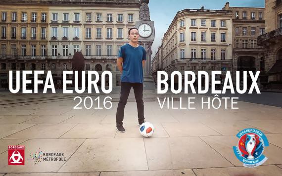 Fanzone Bordeaux: Cổ vũ EURO 2016 ở quảng trường lớn nhất châu Âu