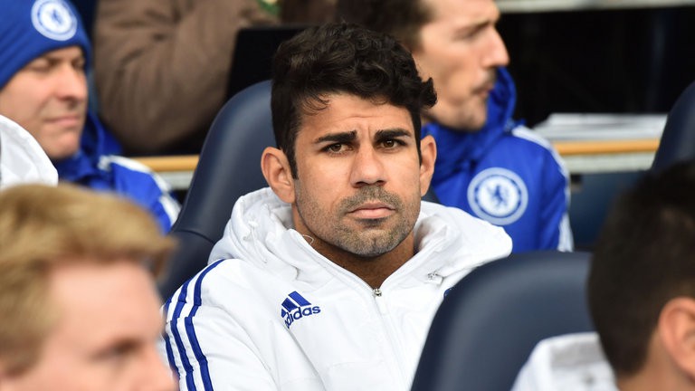 Jose Mourinho "dằn mặt" Diego Costa