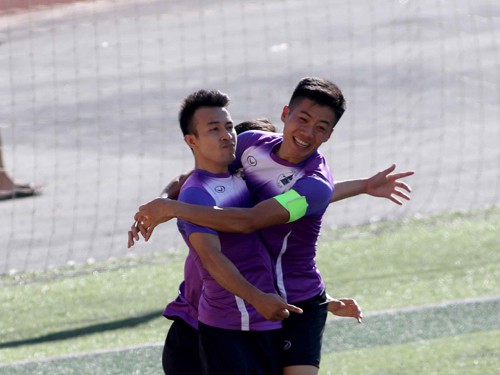 Khởi tranh giải Lào Cai League 2015: Đốt lửa