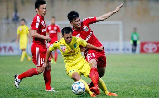 Siêu Cúp QG 2015: B.Bình Dương ngại nhất thời tiết