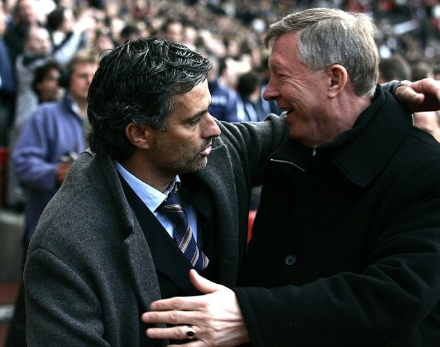 Sir Alex: “Nếu sa thải Mou, Abramovich chỉ là gã ngốc”