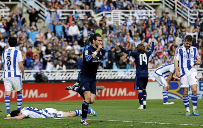 Sociedad 0-1 Real Madrid: Gây áp lực lên Barca