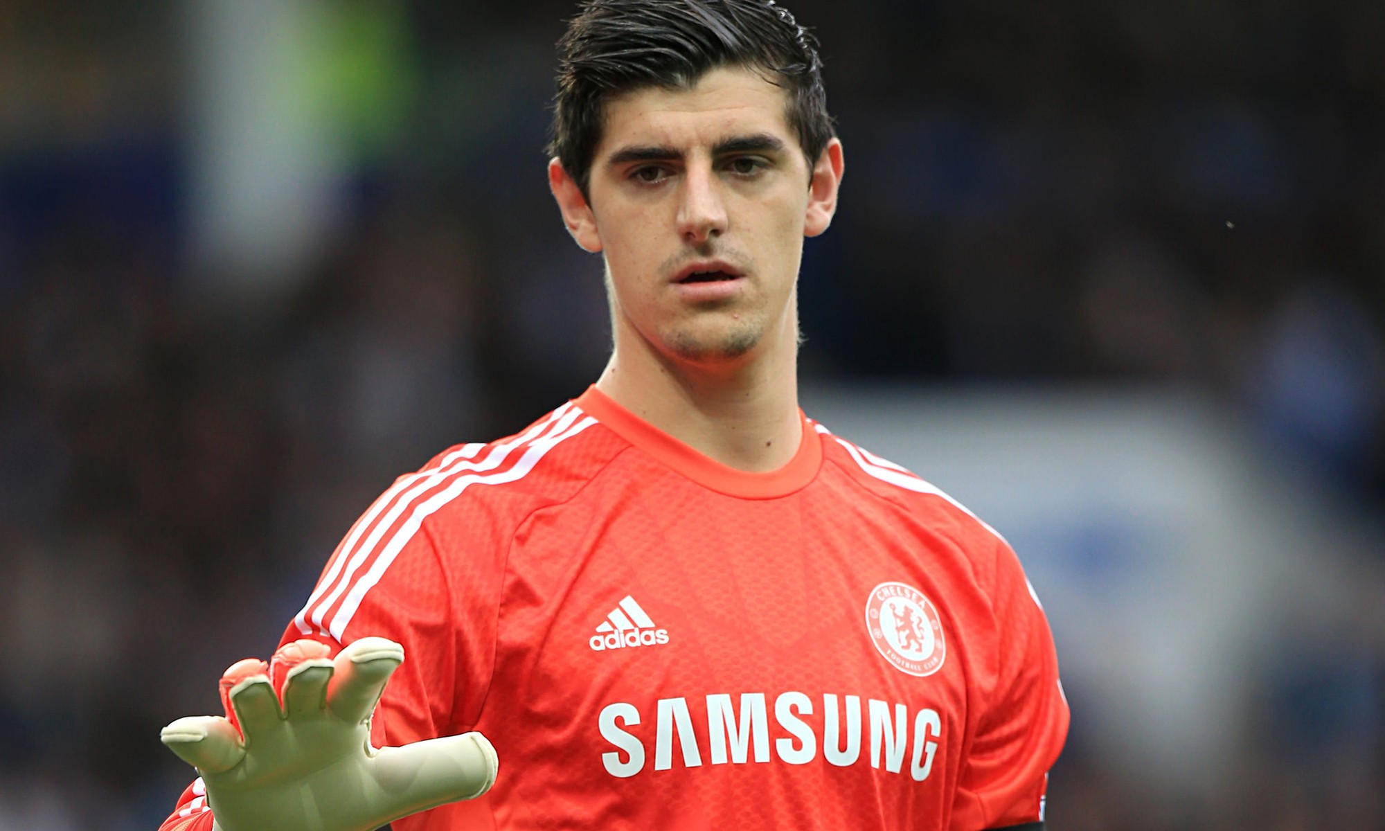 Thibaut Courtois trở lại và "vận rủi" sẽ buông tha Chelsea?