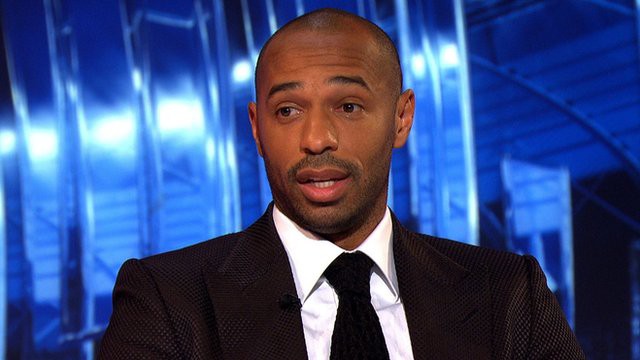 Thierry Henry trách móc Giáo sư vì chấn thương của Sanchez