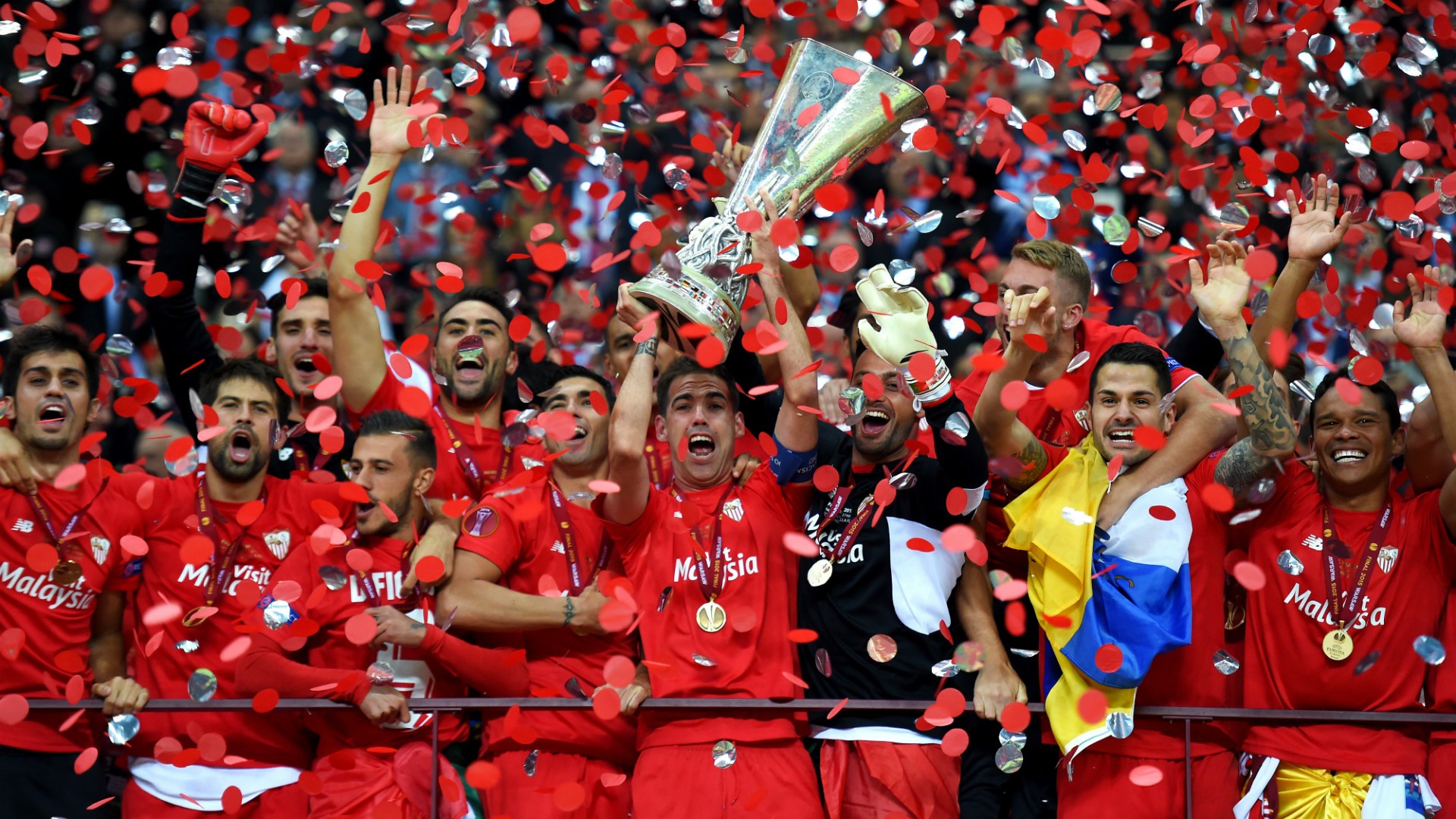 Chung kết Europa League 2015/16: Độc cô cầu bại so tài