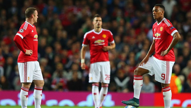 Tin thể thao tối 24/11: M.U nhận tin vui từ Rooney, Martial và Fellaini