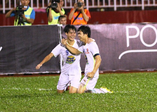 U.21 HAGL 2-0 U.19 Hàn Quốc: Điểm 10 cho Công Phượng