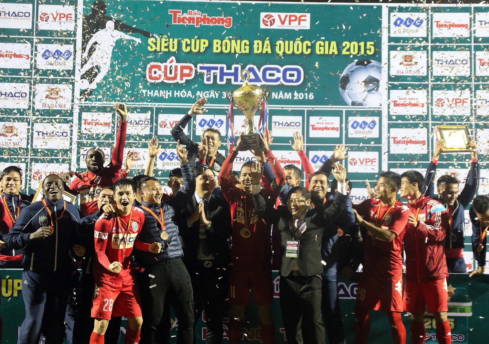 Giành Siêu Cúp, B.Bình Dương được nghỉ Tết sớm