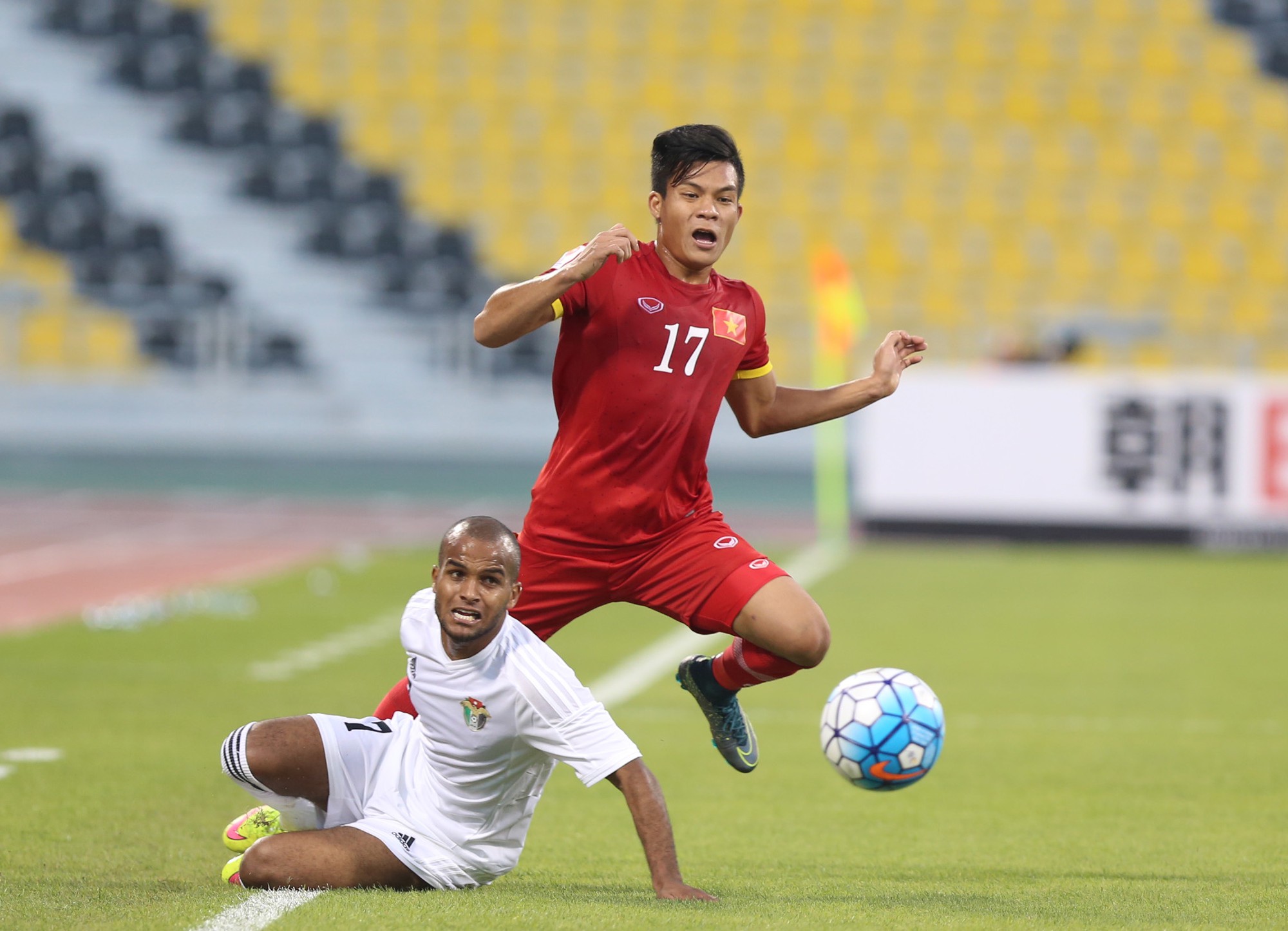 Chuyên gia thất vọng về lối chơi của U.23 VN