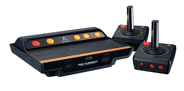 Hệ m&aacute;y Atari.