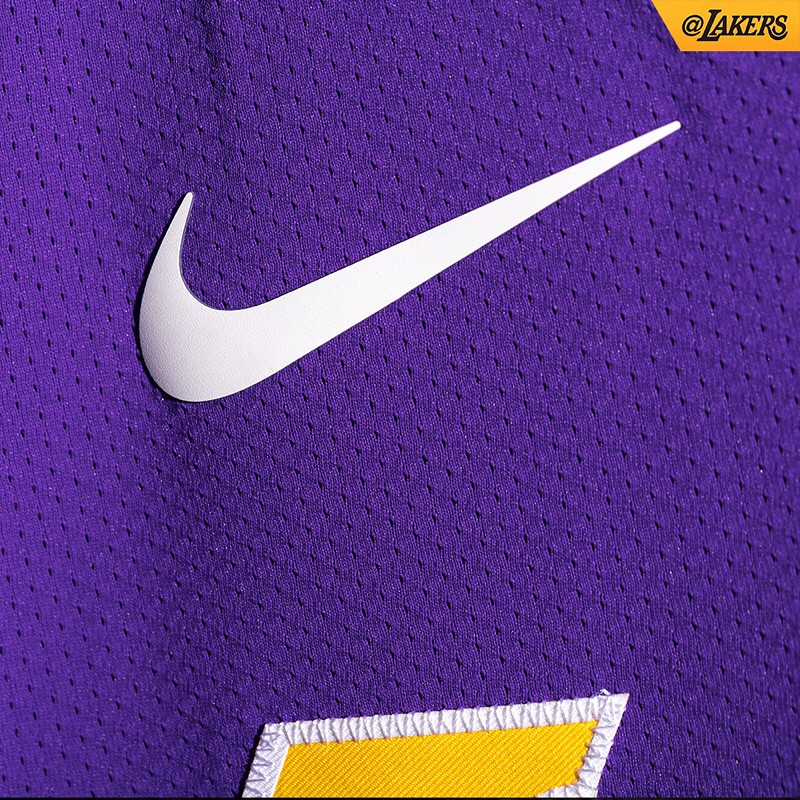 Logo Nike sẽ trở lại trên áo đấu của các đội bóng NBA. Logo Nike sẽ trở lại trên áo đấu của các đội bóng NBA.