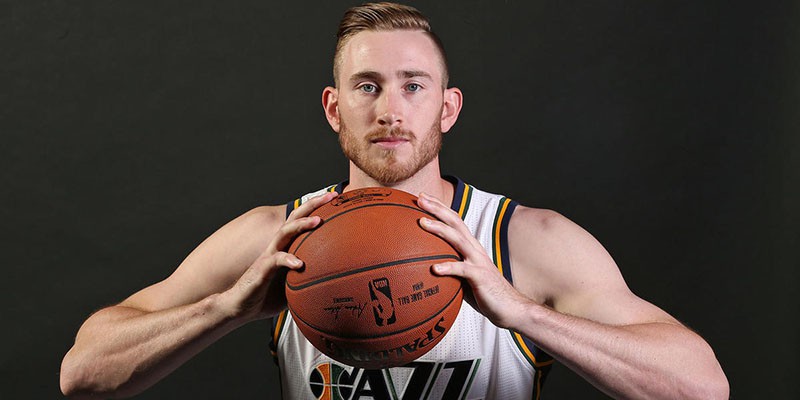 Gordon Hayward: Suýt bỏ bóng rổ đến cầu thủ được săn đón nhất NBA