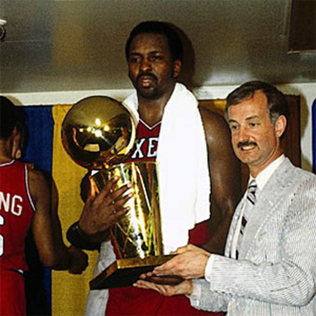 Moses Malone cùng Westbrook trở thành 2 trường hợp hiếm. Moses Malone cùng Westbrook trở thành 2 trường hợp hiếm.