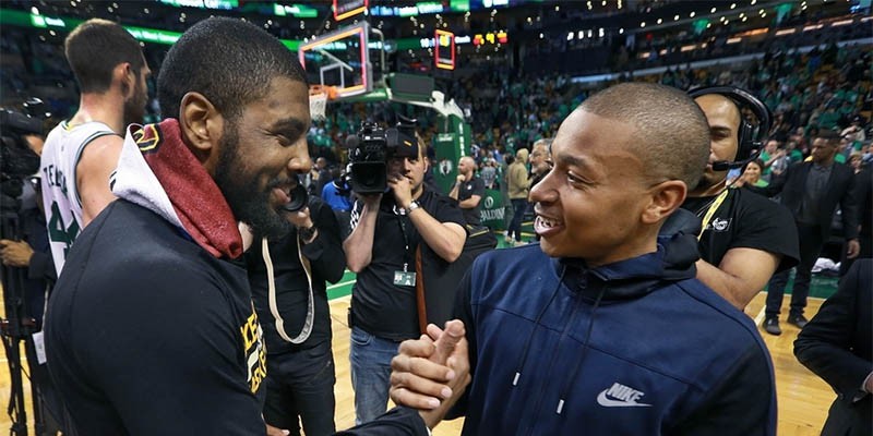 Cavaliers sẵn sàng nhượng bộ Celtics để trade Kyrie Irving
