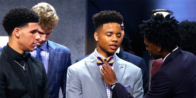 Cuộc sống các tân binh sau kỳ NBA Draft thay đổi thế nào? (kỳ 1)